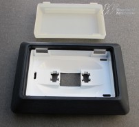 HOLDEN HG BROUGHAM INTERIOR LIGHT BASE & LENS (BLACK)