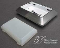 HOLDEN HT BROUGHAM INTERIOR LIGHT BASE & LENS (CHROME)