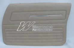 HOLDEN HZ KINGSWOOD FRONT DOOR TRIM SET CHAMOIS TRIM CODE 60 (METAL TOP EXCHANGE)